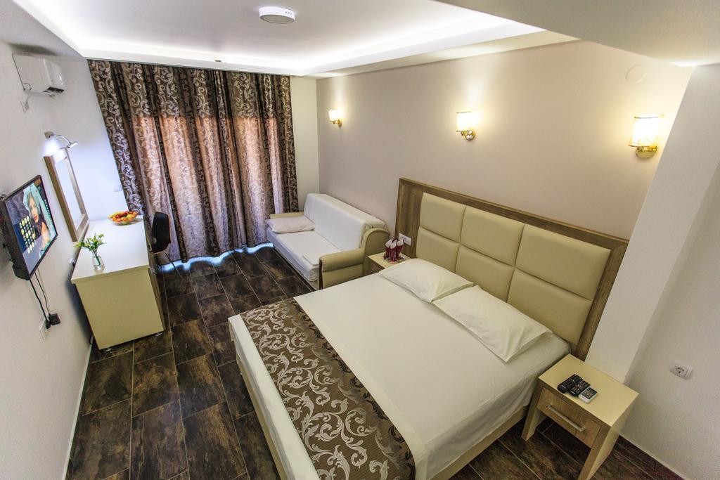Hotel Edita Ούλτσιν Εξωτερικό φωτογραφία